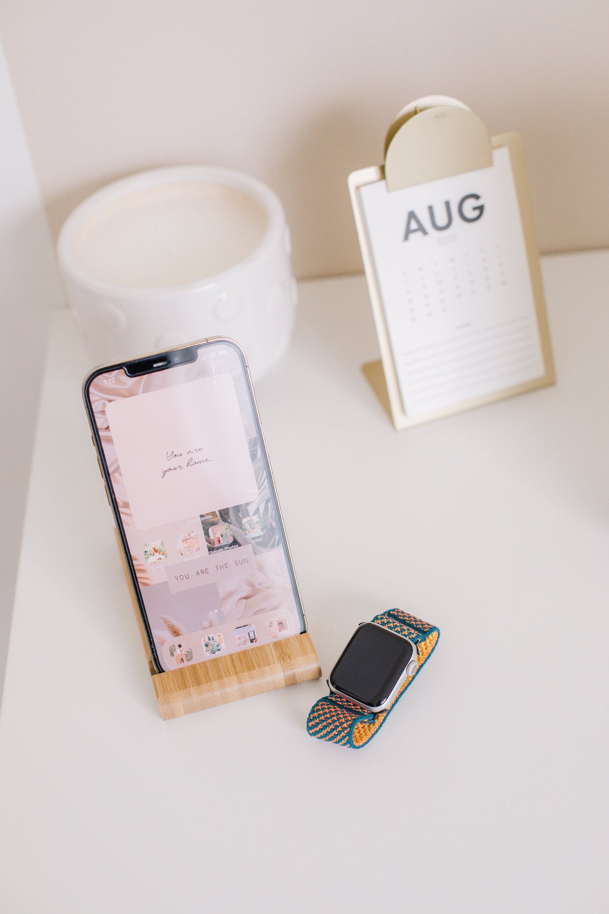 Calendar and Colour Picker